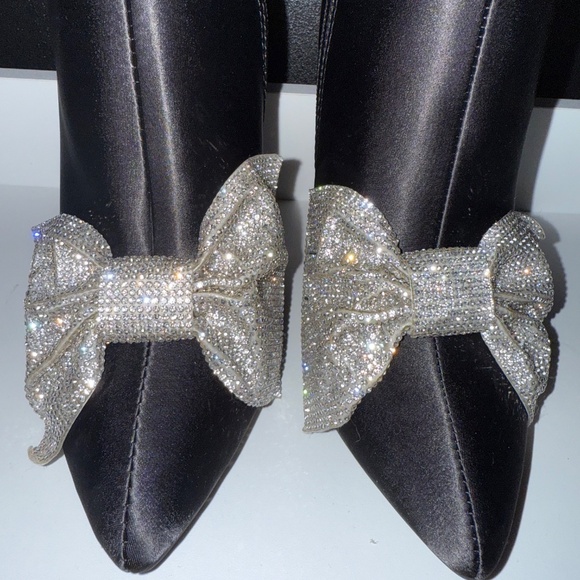 Alezesa Wang Ana Rhinestone Bow Boots | Size 8 - Picture 7 of 7